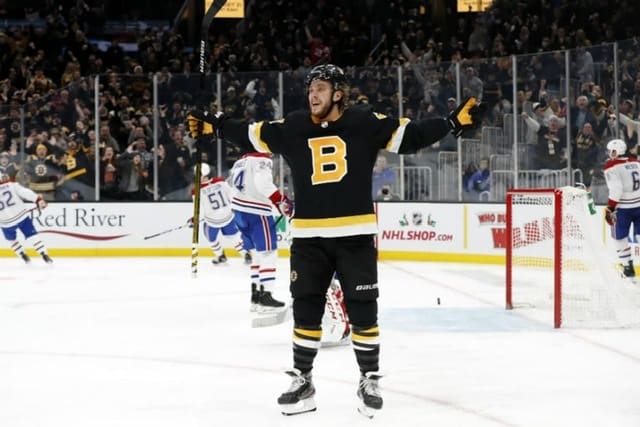 David Pastrnak of the Bruins named finalist for NHL's Hart Trophy - The  Boston Globe