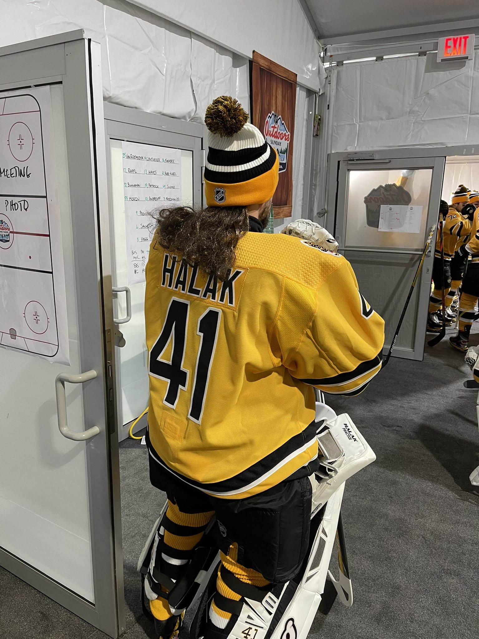 Ranking every Bruins jersey from Winter Classic, NHL Outdoor games