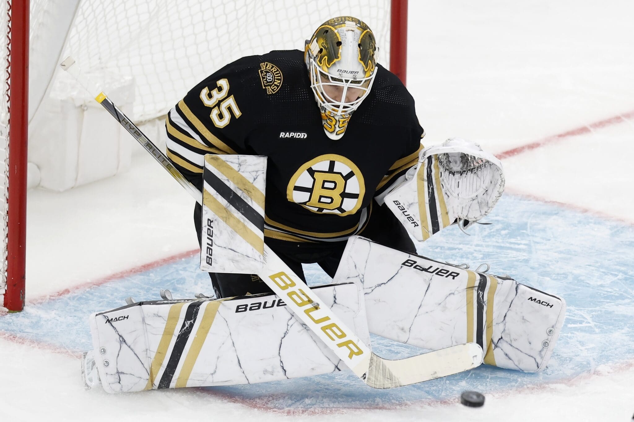 linus-ullmark-boston-bruins