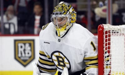 jeremy-swayman-boston-bruins