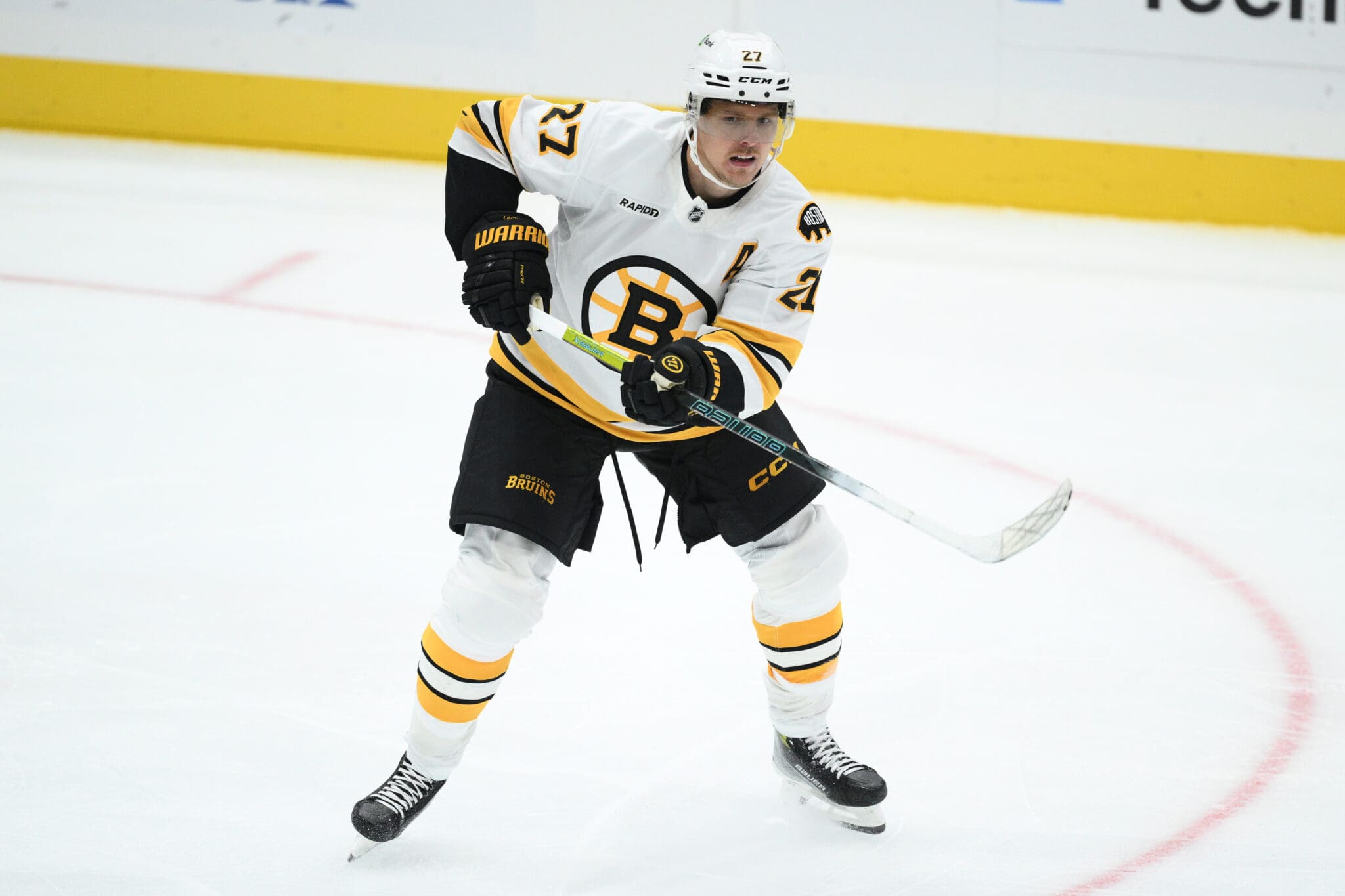 boston-bruins-hampus-lindholm