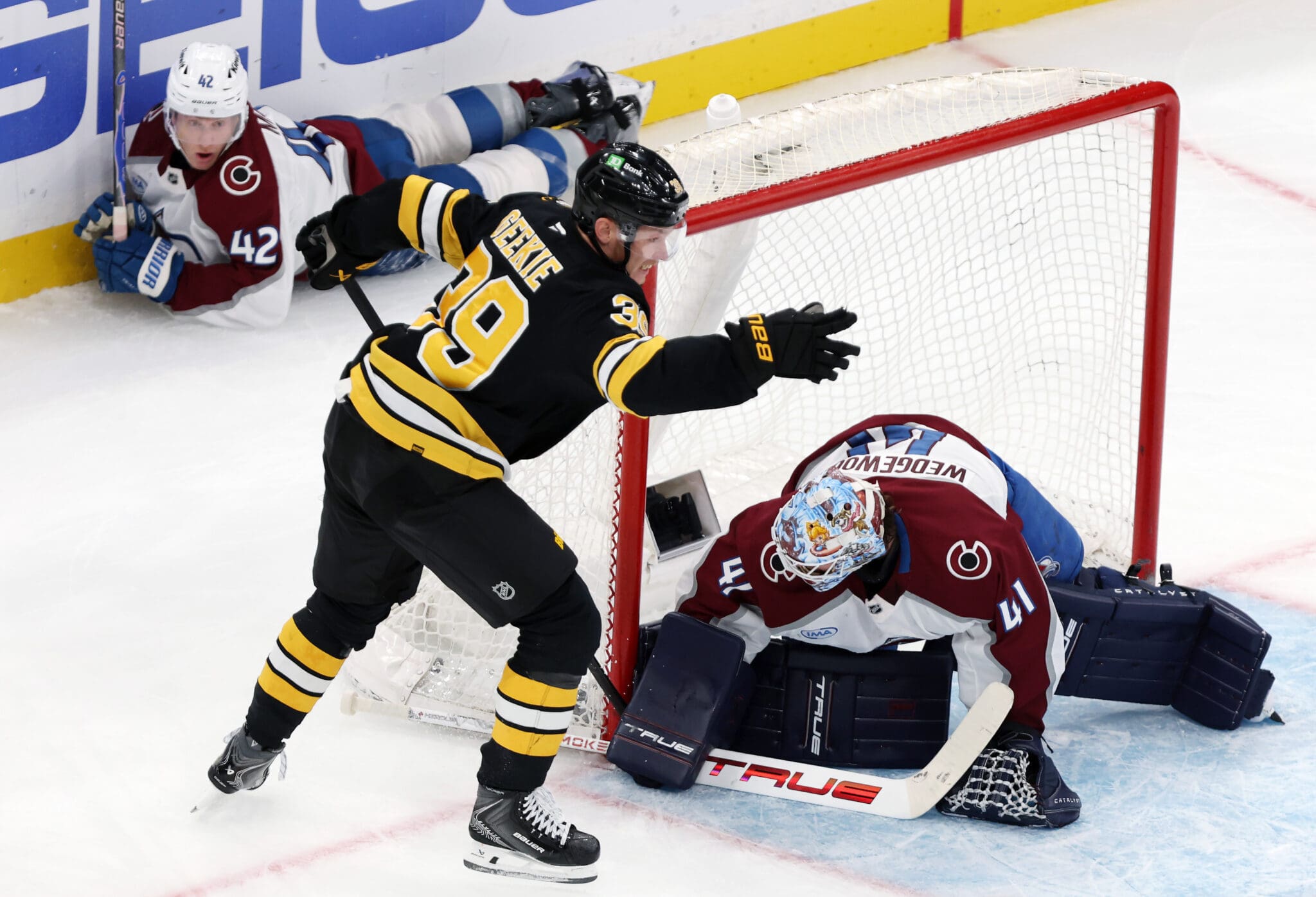 boston-bruins-colorado-avalanche