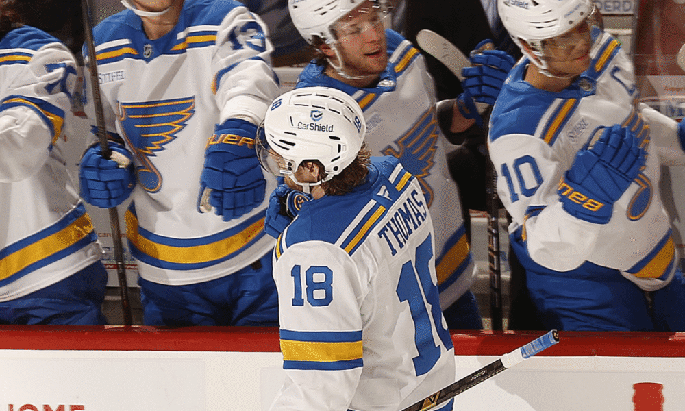 Blues Robert Thomas Bruins Trade Rumors Photo courtesy Blues X